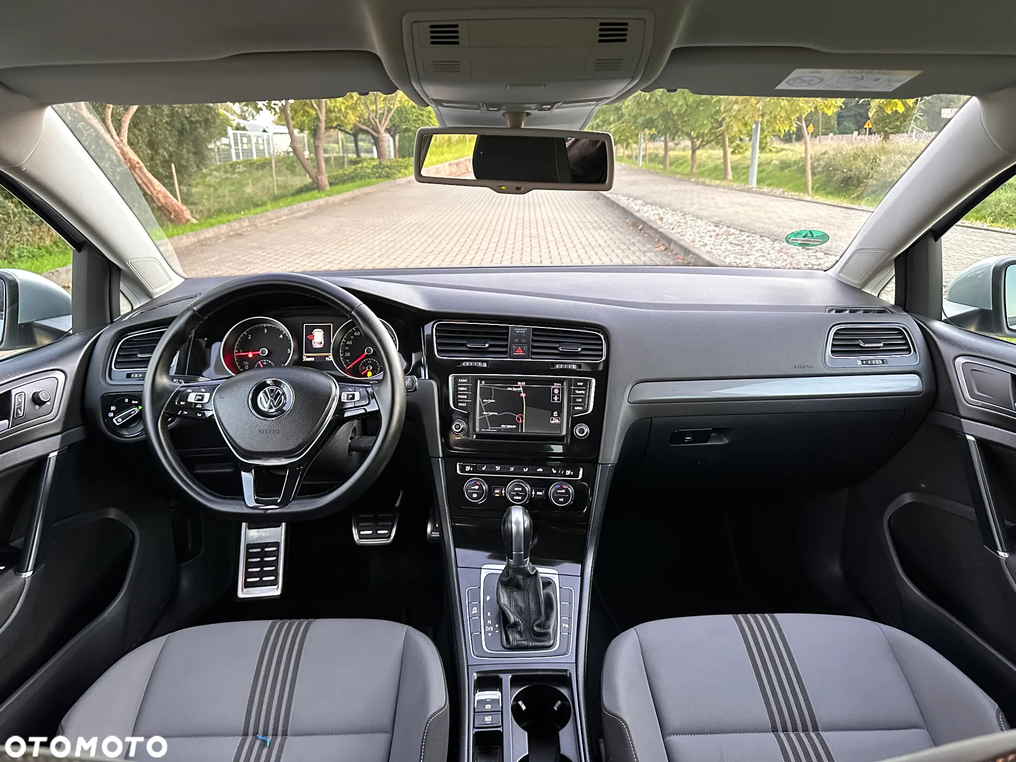 Volkswagen Golf Variant 2.0 TDI BlueMotion Technology DSG Allstar - 5