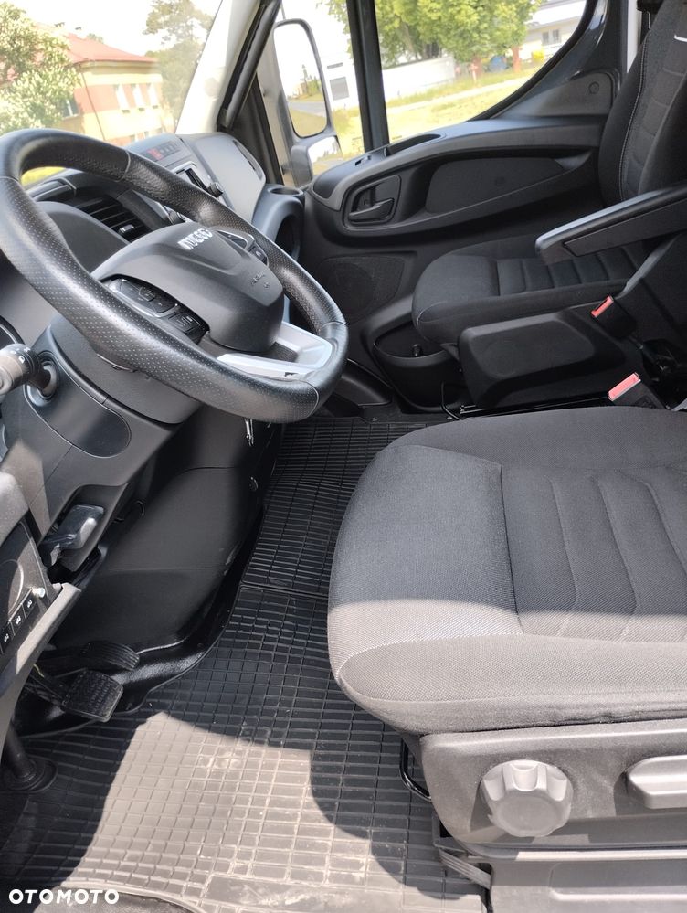 Iveco DAILY 72C180 - 8