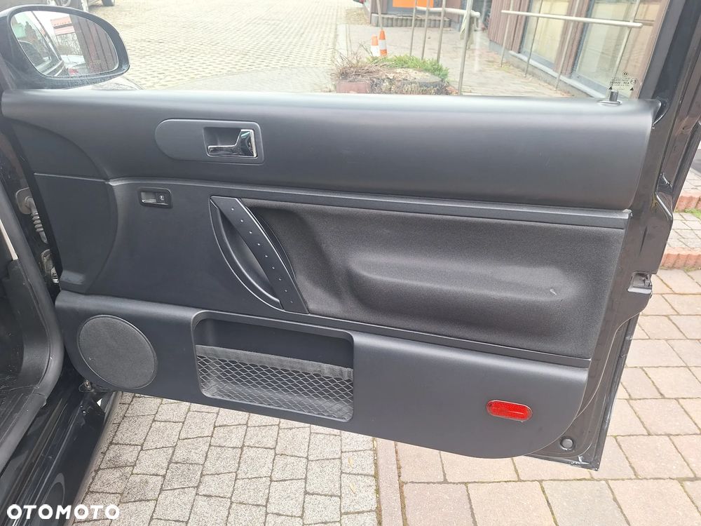 Volkswagen New Beetle 1.9 TDI DPF United - 15