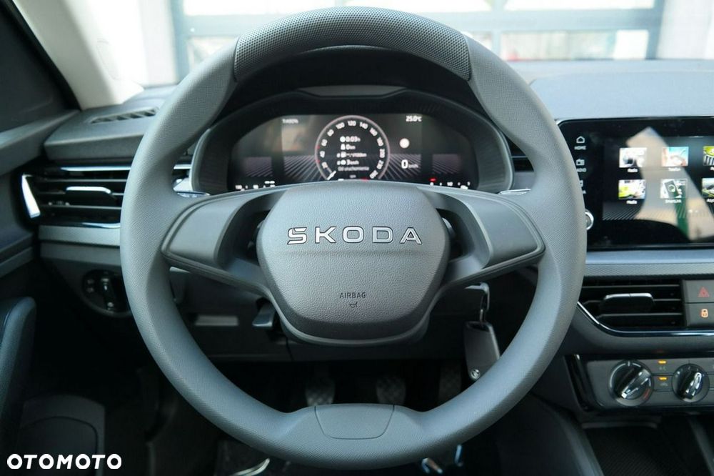 Skoda Kamiq - 12