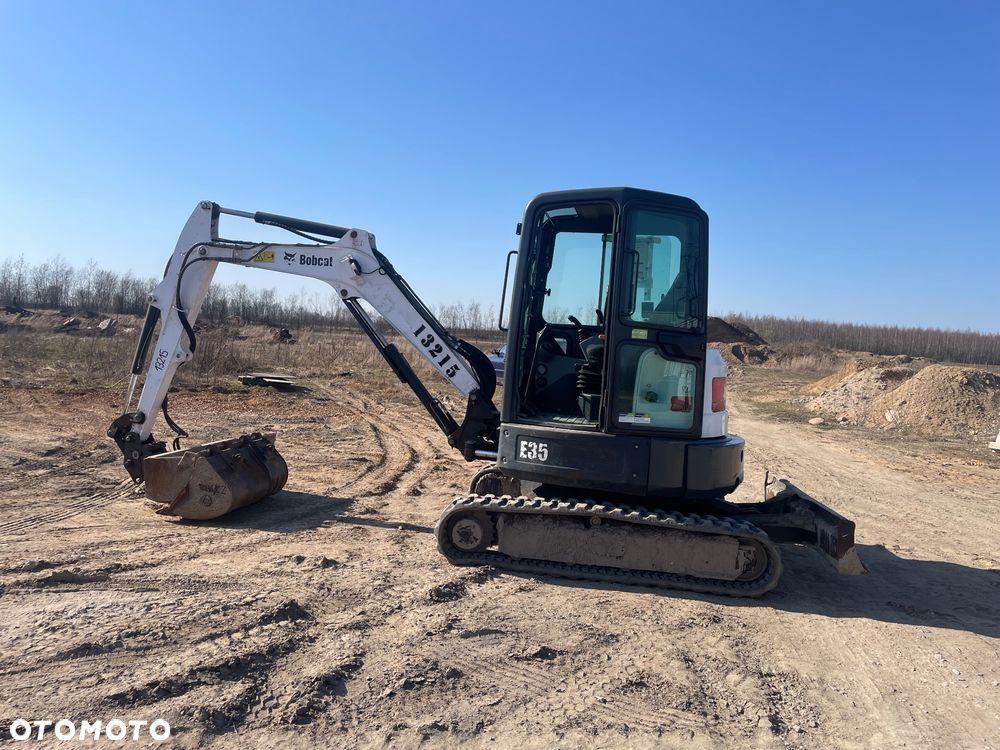Bobcat E35 - 6