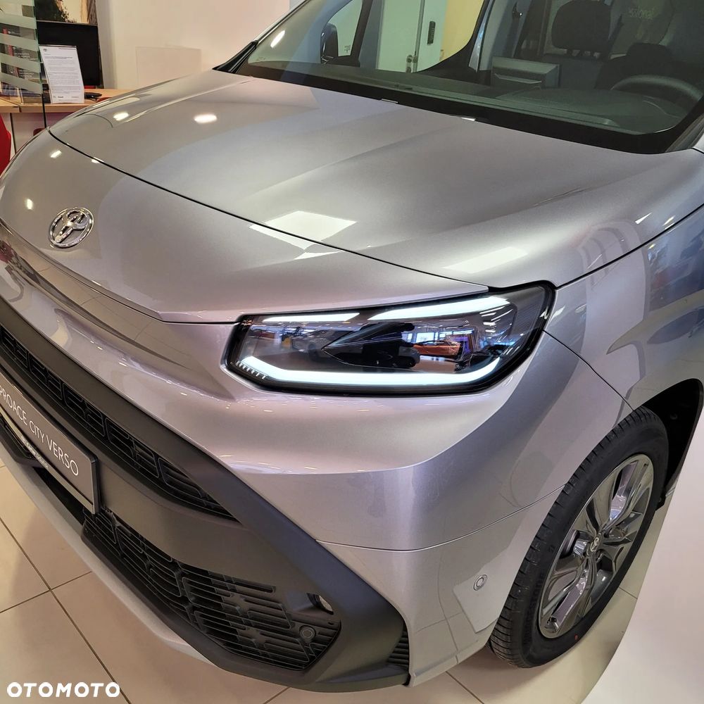 Toyota Proace City Verso 1.5 D-4D VIP - 8