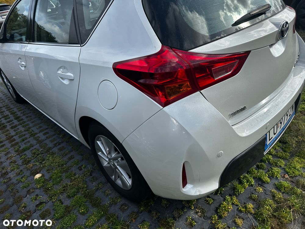 Toyota Auris - 28