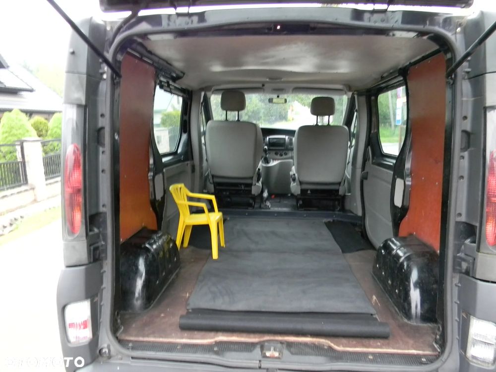 Renault Trafic - 9