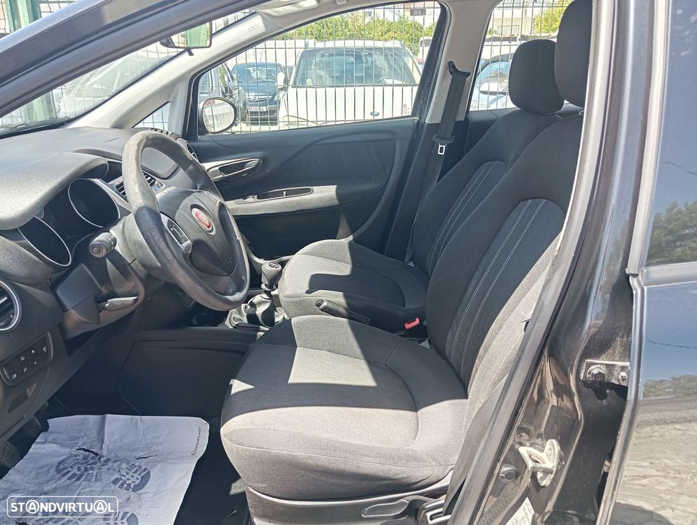 Fiat Punto 1.2 Lounge S&S - 7