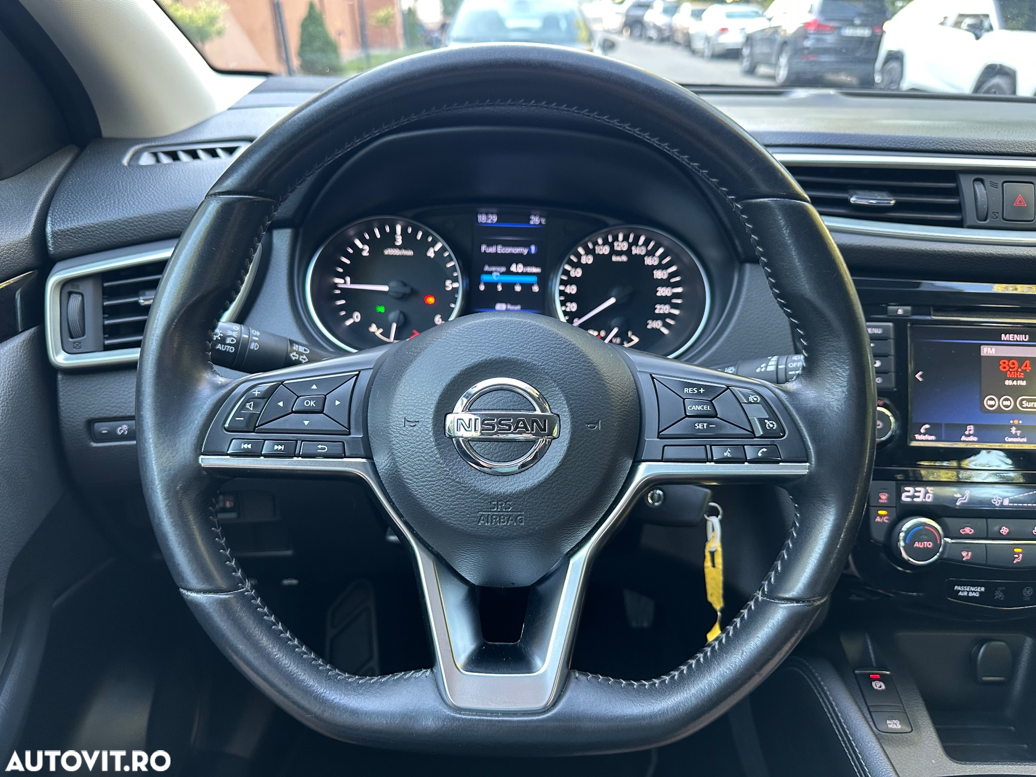 Nissan Qashqai 1.5 DCI N-CONNECTA - 14