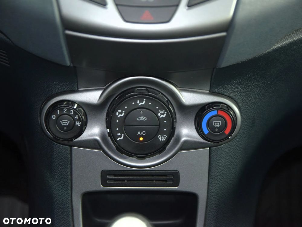 Ford Fiesta 1.25 SYNC Edition - 20