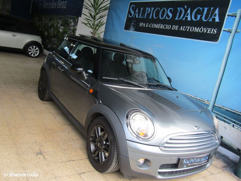 MINI 3 Portas Cooper D - 1