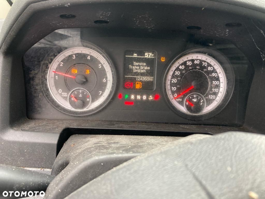 Dodge RAM 1500 5.7 4x4 - 11