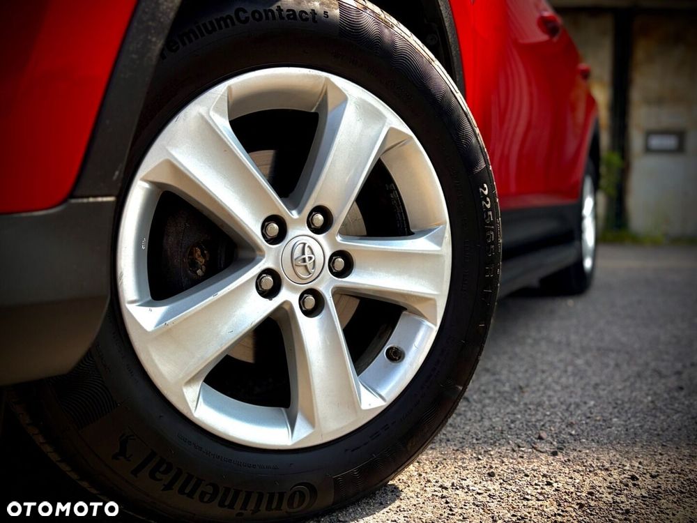 Toyota RAV4 2.0 D-4D Premium 4x2 - 6
