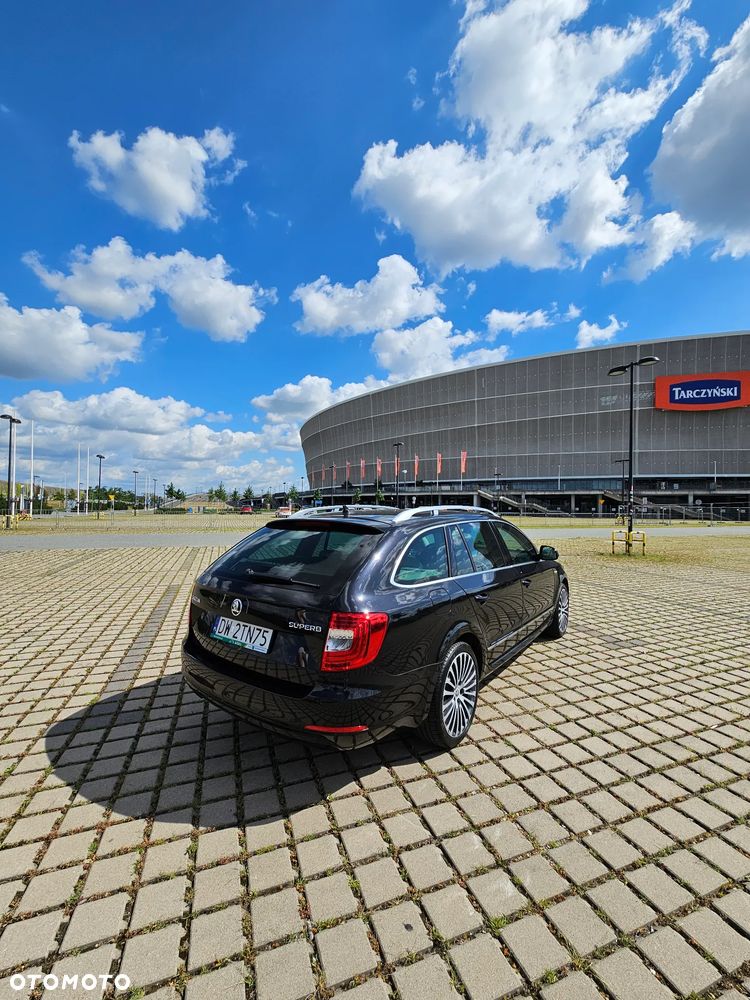 Skoda Superb 2.0 TDI L&K DSG - 5
