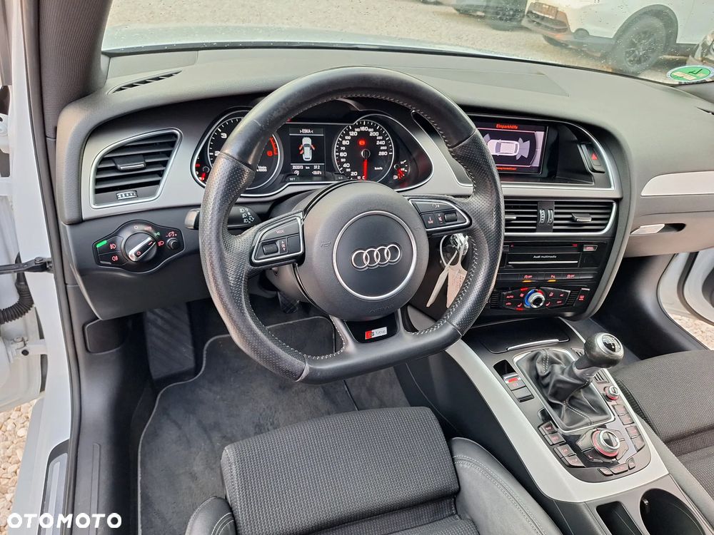 Audi A4 Avant 2.0 TDI DPF S line Sportpaket (plus) - 19