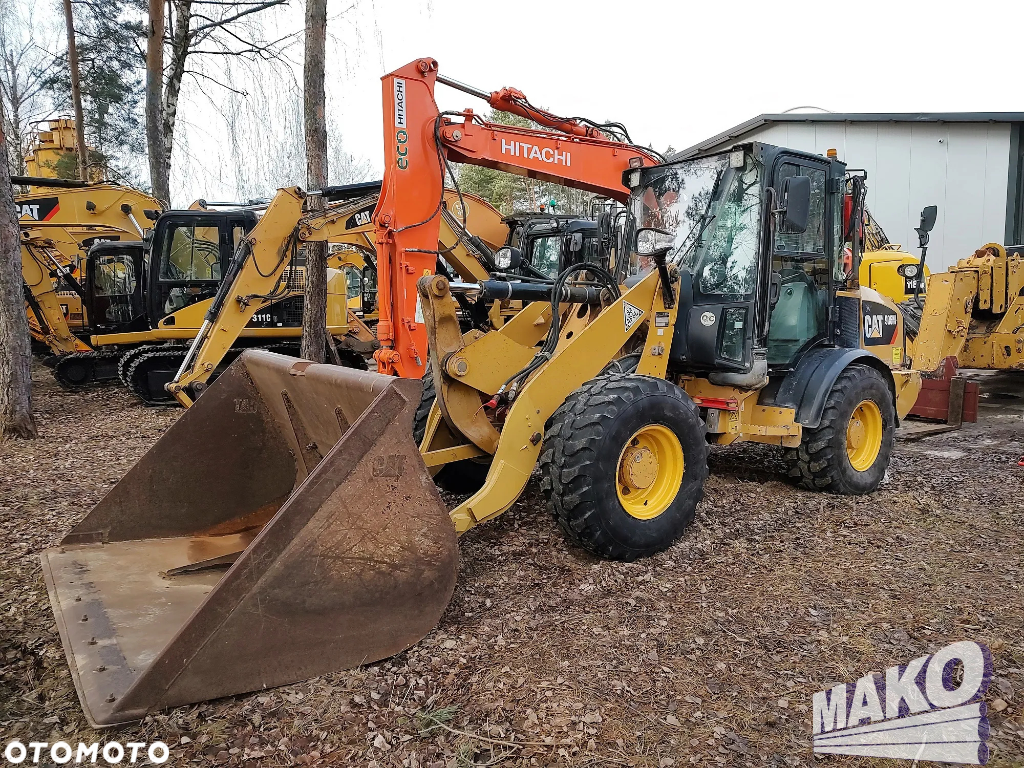 Caterpillar 906M - 5