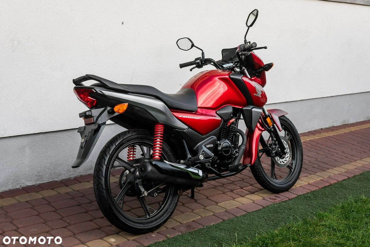 Honda CB - 4
