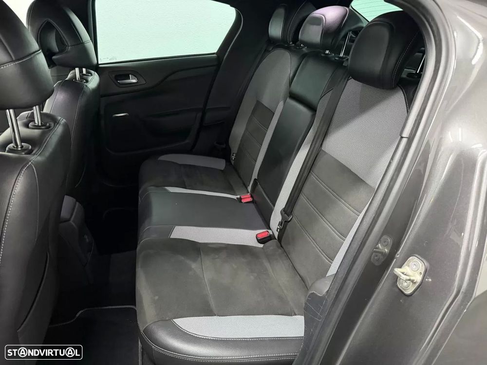 DS DS4 Crossback 1.6 BlueHDi So Chic J18 EAT6 - 18