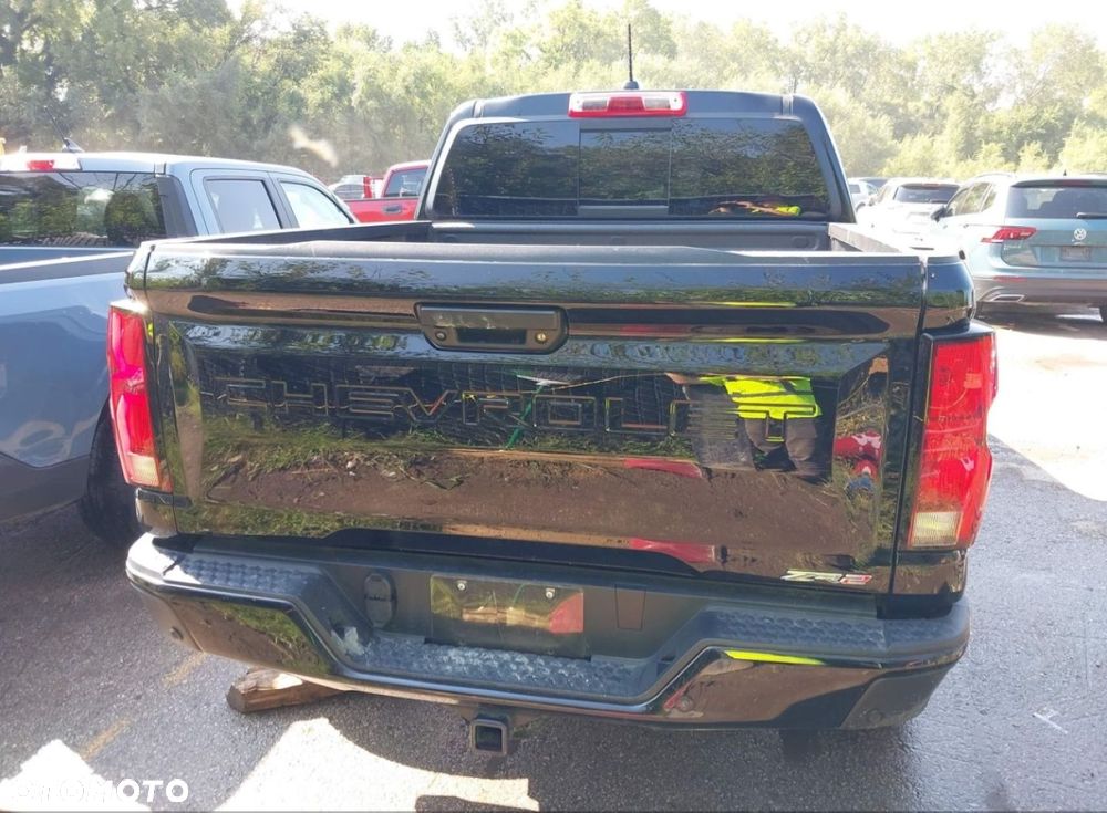 Chevrolet Colorado - 13