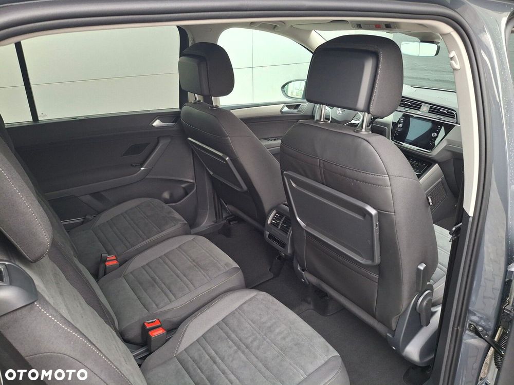 Volkswagen Touran 2.0 TDI BMT SCR Comfortline Plus - 22