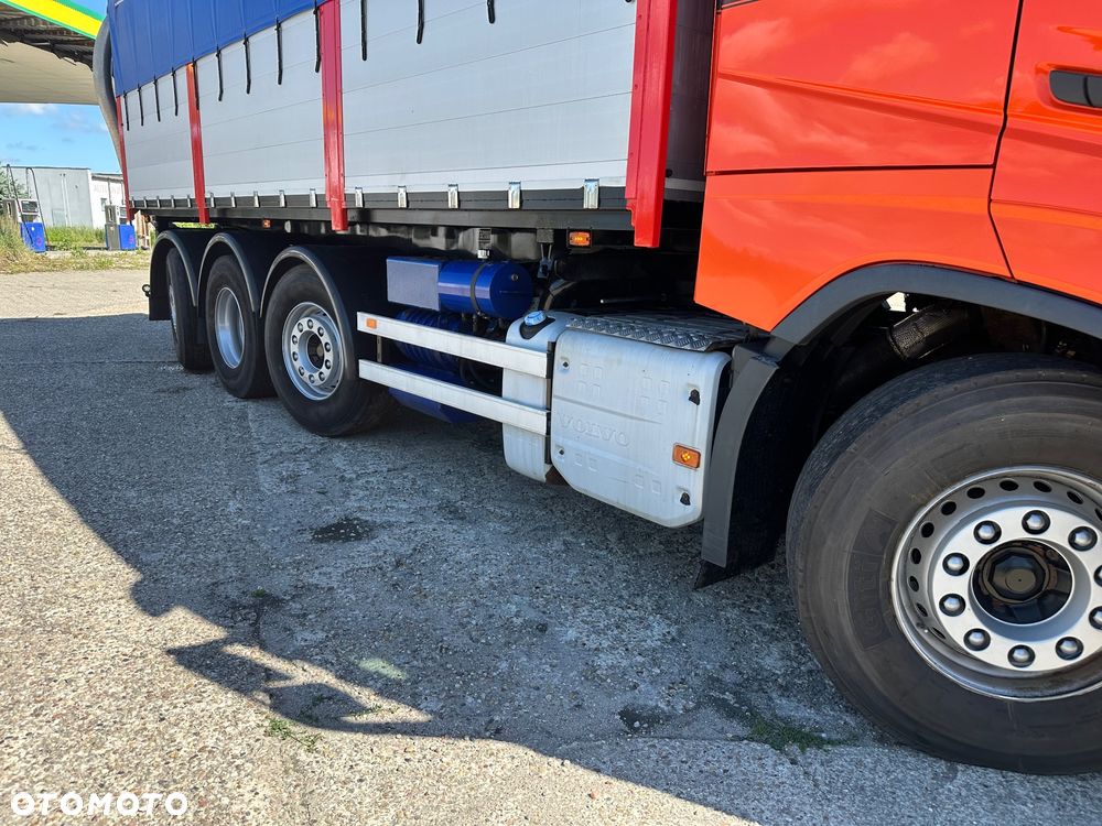 Volvo FH 500 8X2 WYWROTKA DO ZBOZA Z KOMPRESOREM - 12