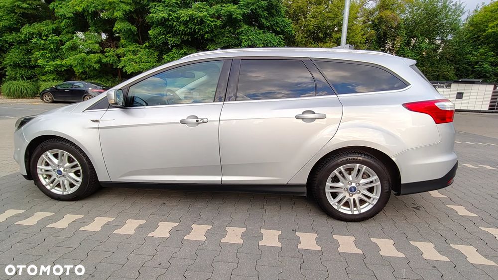 Ford Focus 1.0 EcoBoost Titanium - 4