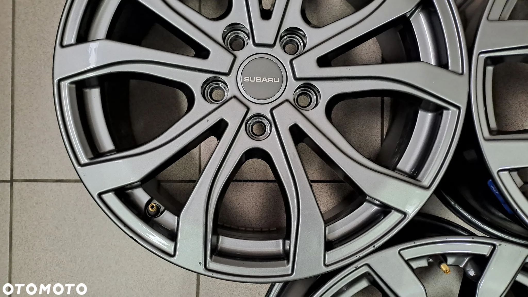 Felgi Aluminiowe 17 Subaru Outback V Levorg 5x114.3 ET 48 - 11
