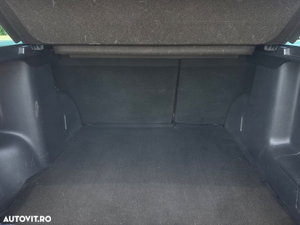 Dacia Duster 1.5 dCi 4x2 Prestige - 13