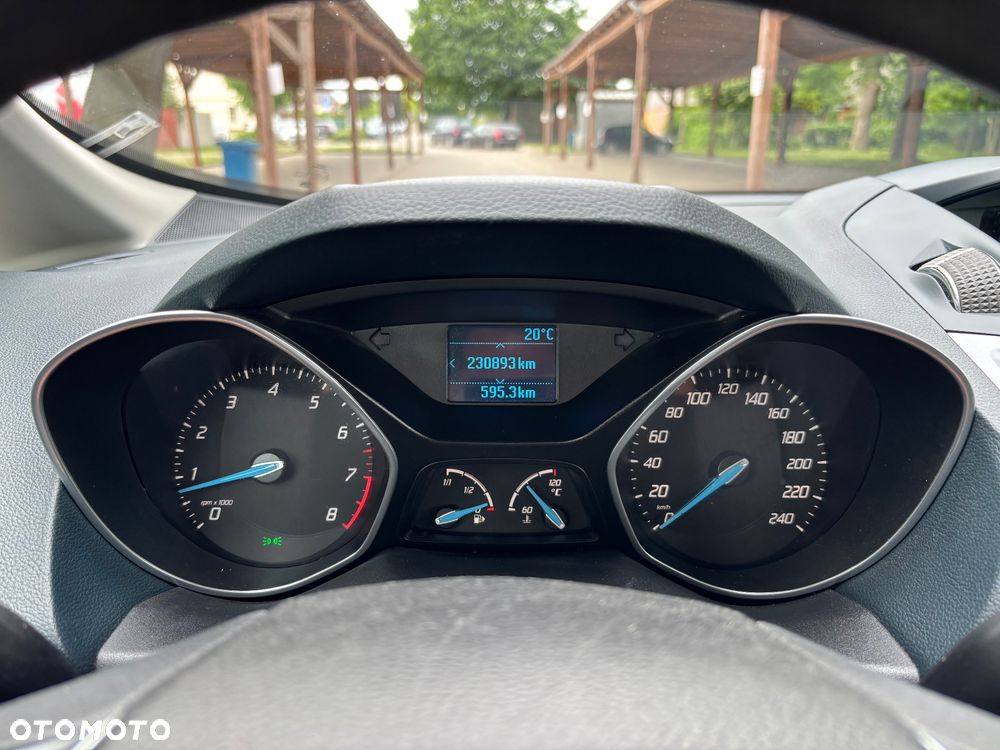 Ford C-MAX 1.6 Ti-VCT Champions Edition - 26