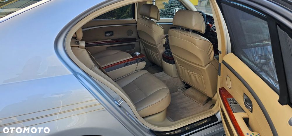 BMW-ALPINA B7 Langversion Switch-Tronic - 14