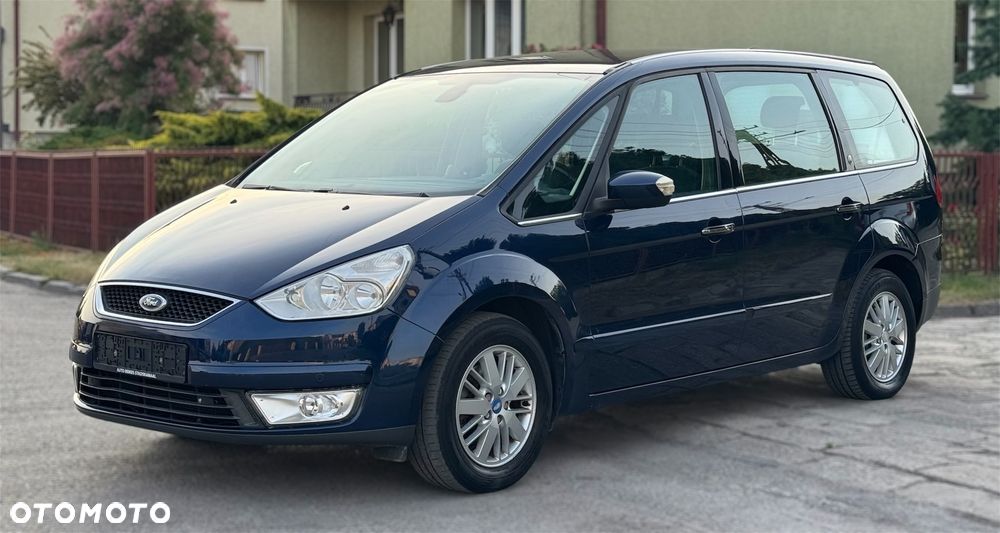 Ford Galaxy 2.0 Ghia - 1