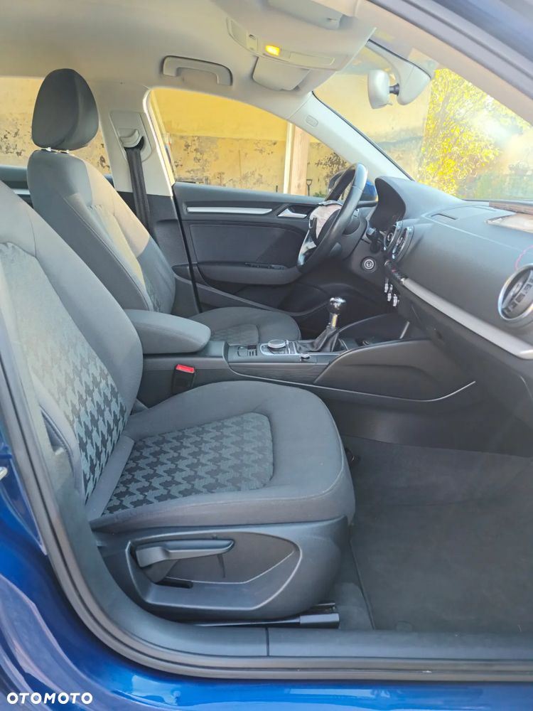 Audi A3 Sportback 1.4 TFSI CoD ultra Attraction - 10