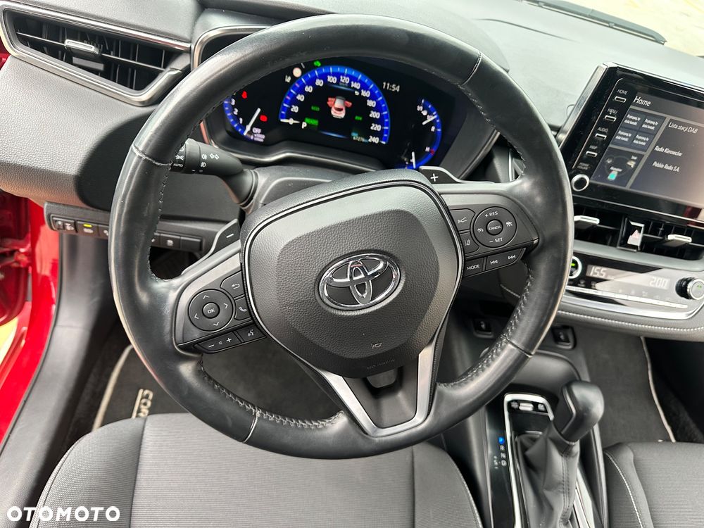 Toyota Corolla 2.0 Hybrid Executive - 23