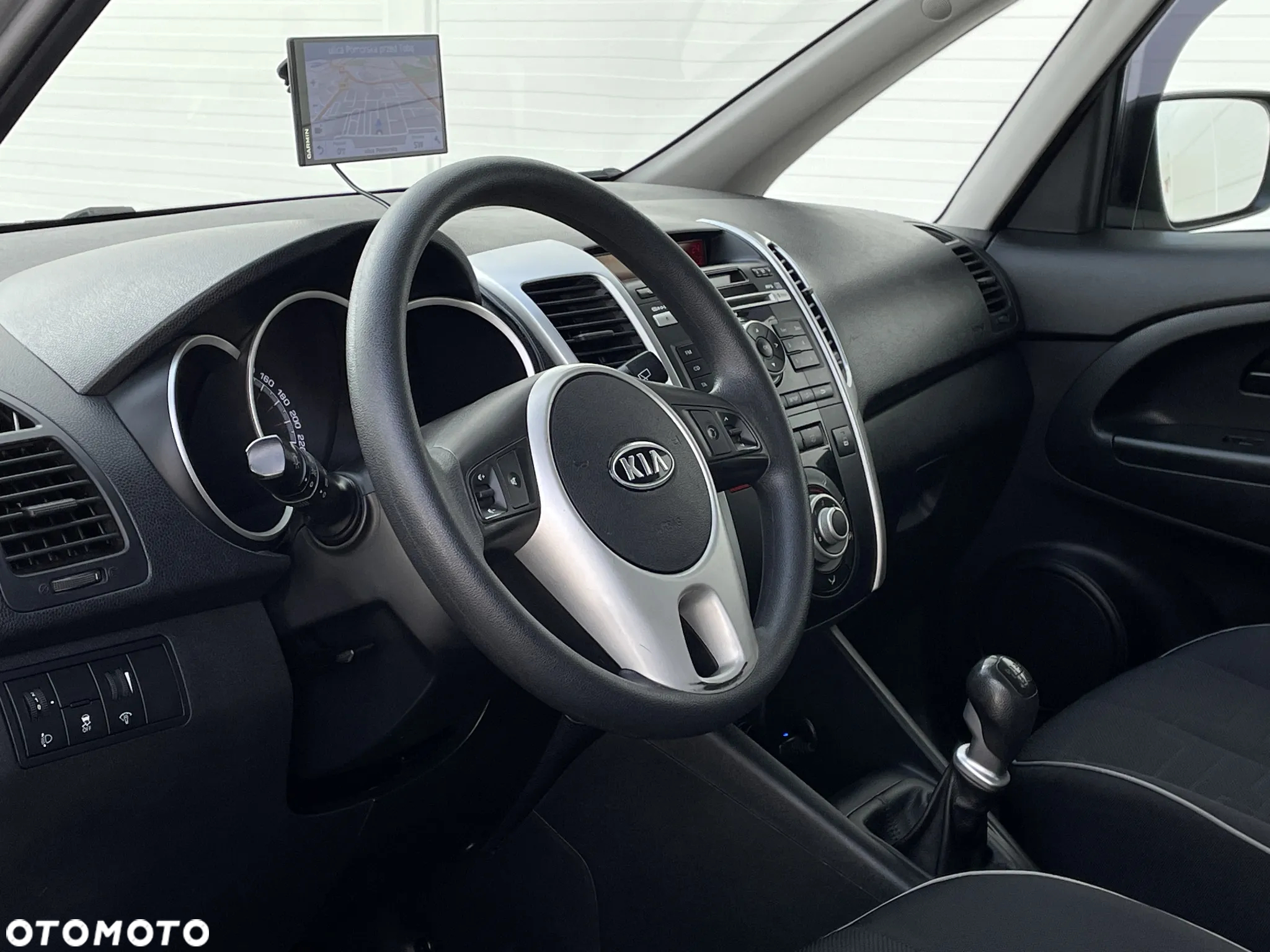 Kia Venga 1.4 CRDi 90 Attract - 16