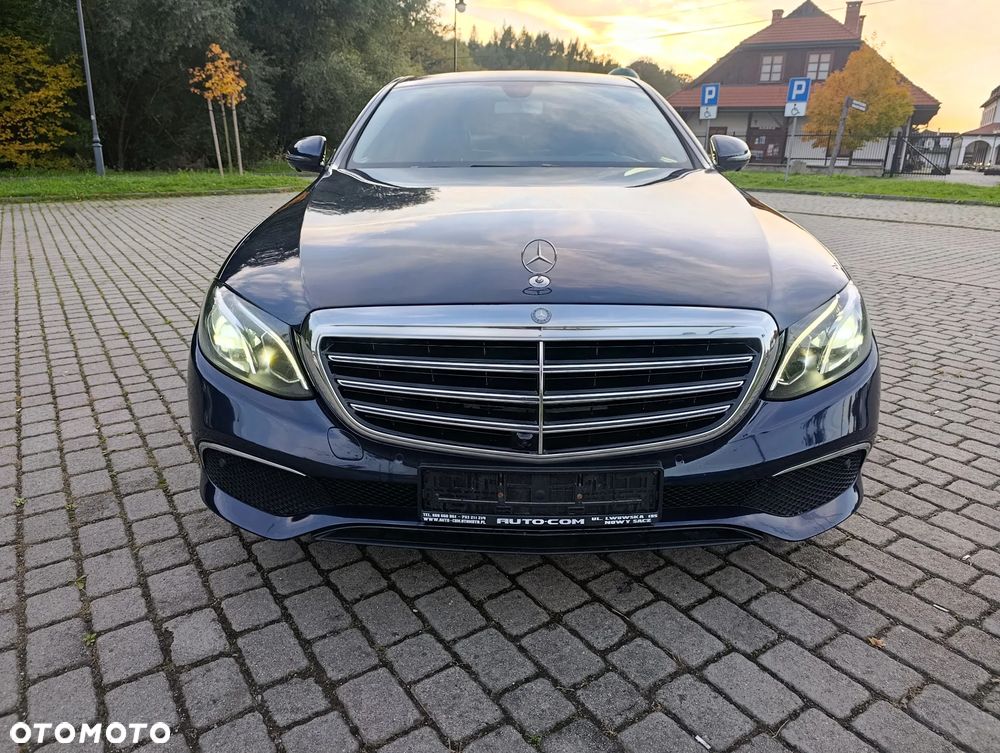 Mercedes-Benz Klasa E 220 d 9G-TRONIC Avantgarde - 3