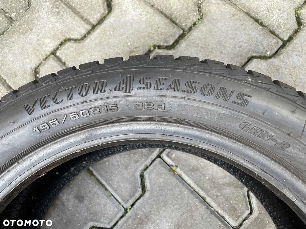 195/50R15 82 H Goodyear Vector 4Seasons Gen-2 - Opony Całoroczne 2 szt. - 2