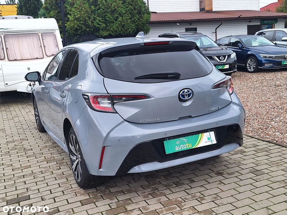 Toyota Corolla - 4