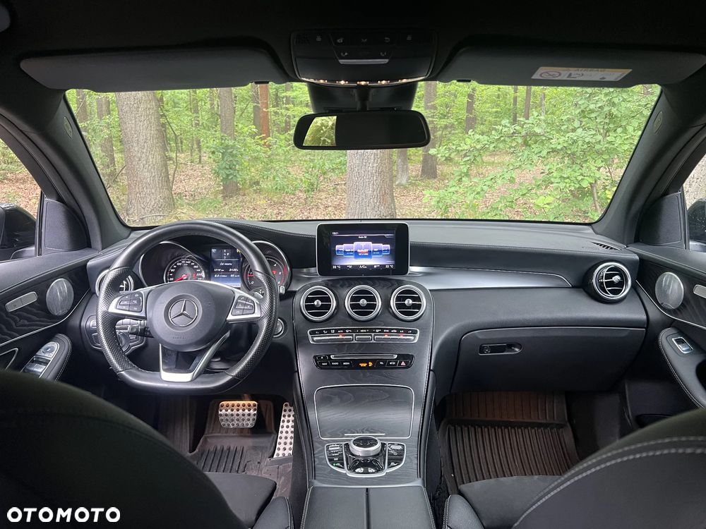 Mercedes-Benz GLC - 17