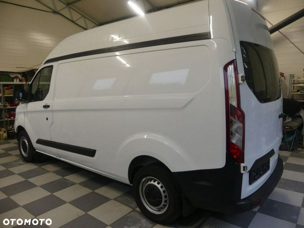 Ford Transit Custom - 5