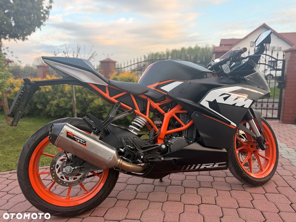 KTM RC 125 - 4