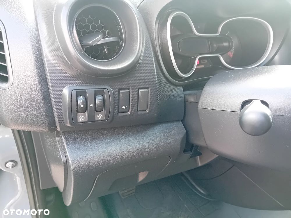 Renault Trafic - 21