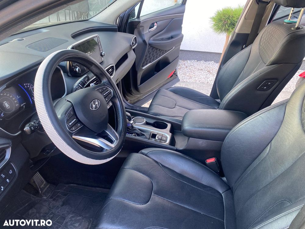 Hyundai Santa Fe 2.2 CRDi 4WD 8AT Luxury - 10