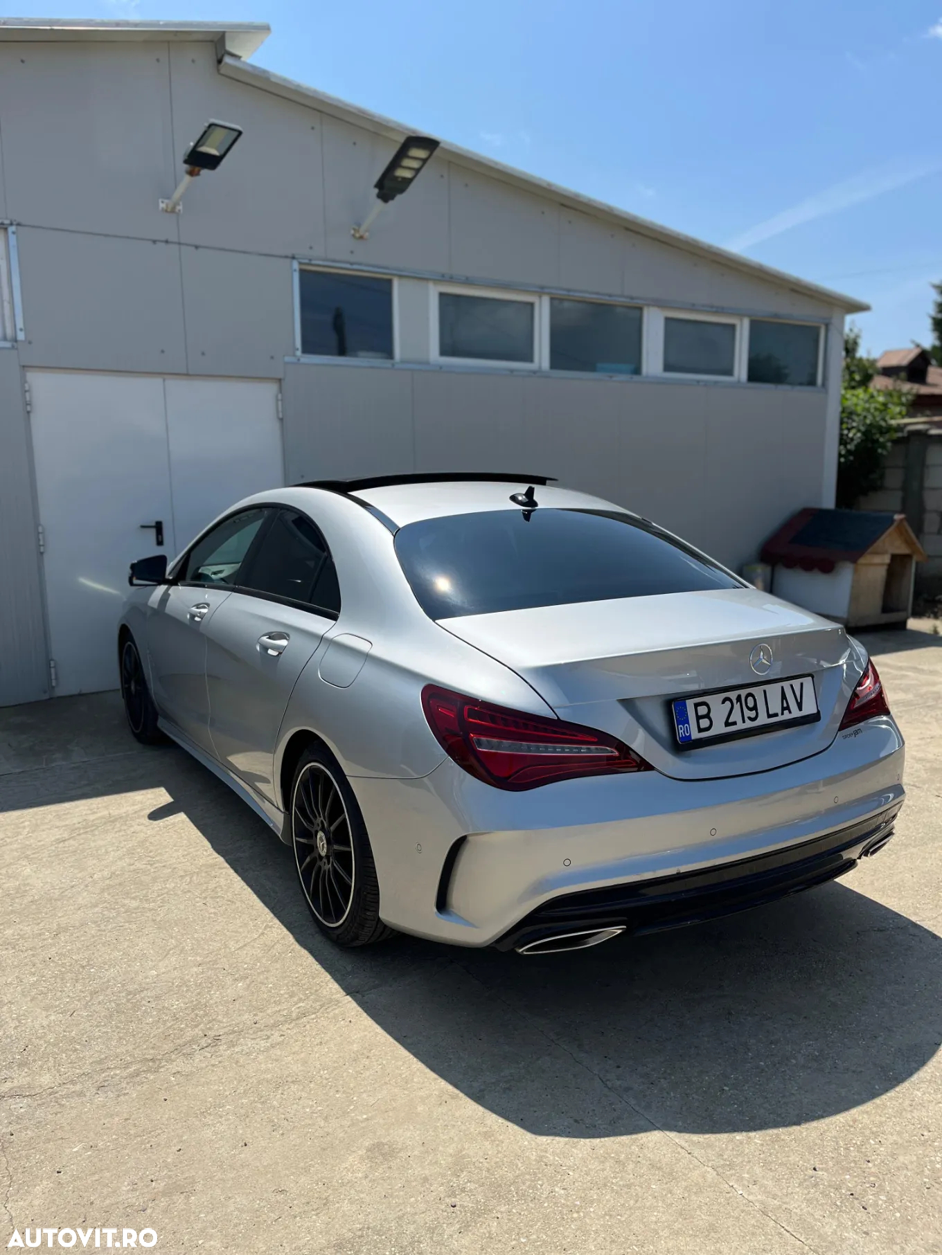 Mercedes-Benz CLA 200 7G-DCT AMG Line - 8