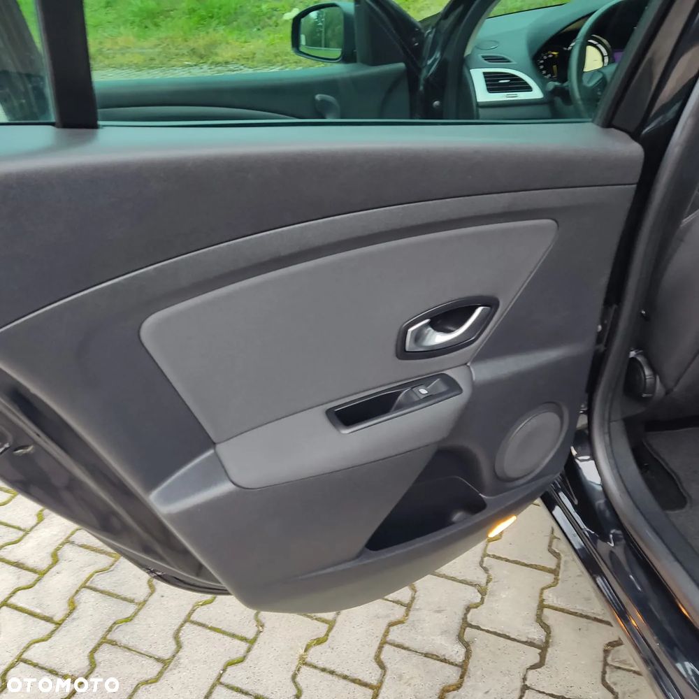 Renault Megane 1.4 16V TCE Bose Edition - 23