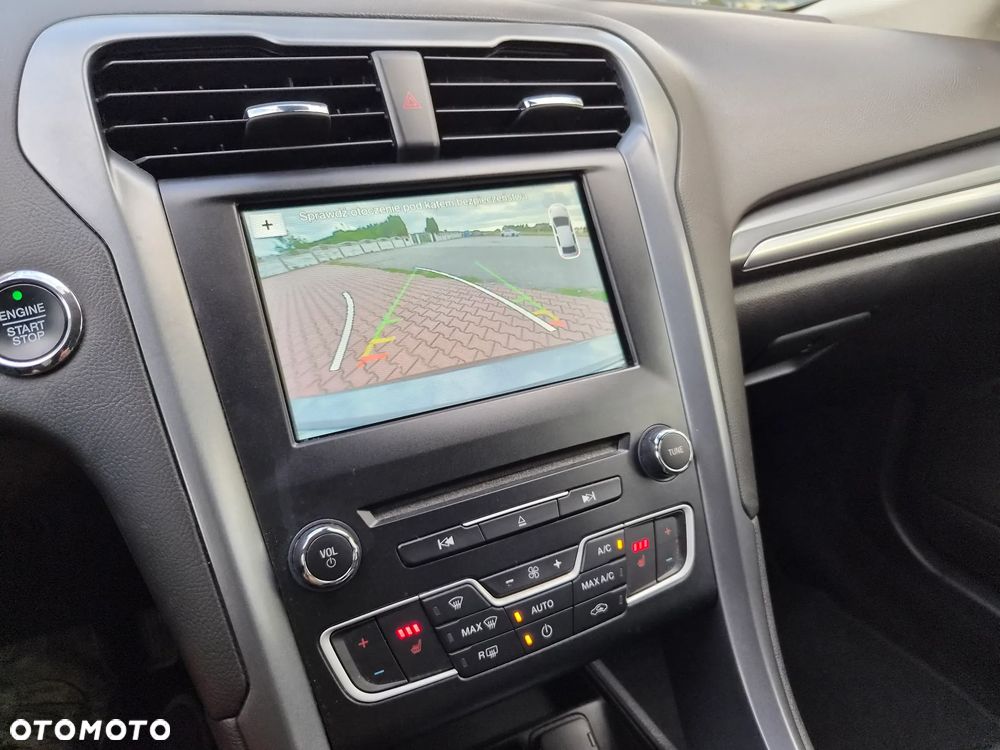 Ford Mondeo 2.0 TDCi Titanium PowerShift - 8