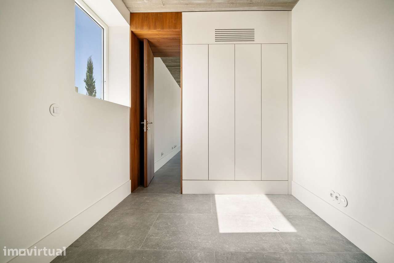 Moradia T5 com piscina, Carcavelos, Cascais - Grande imagem: 2/26