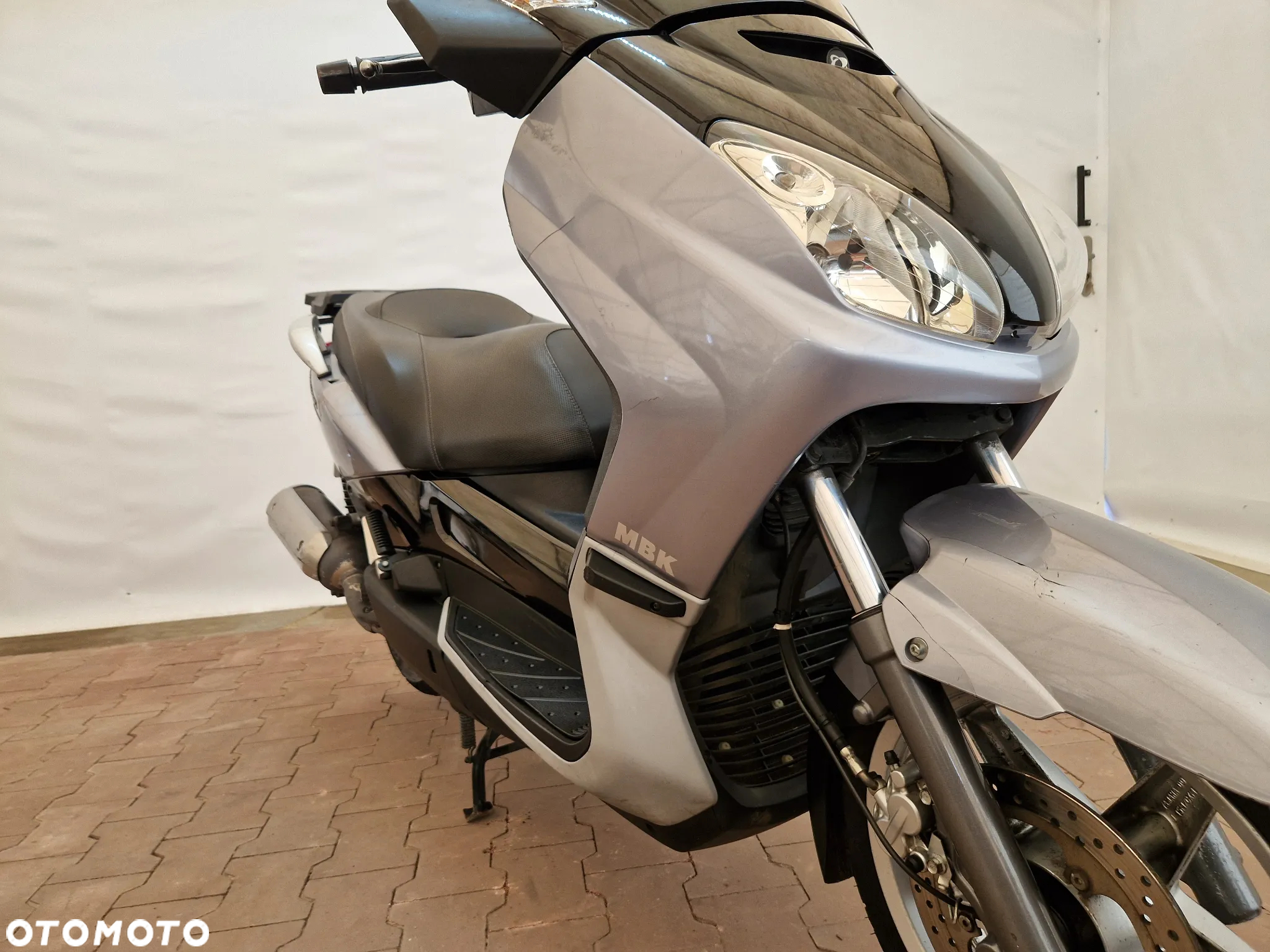 Yamaha X-max - 19