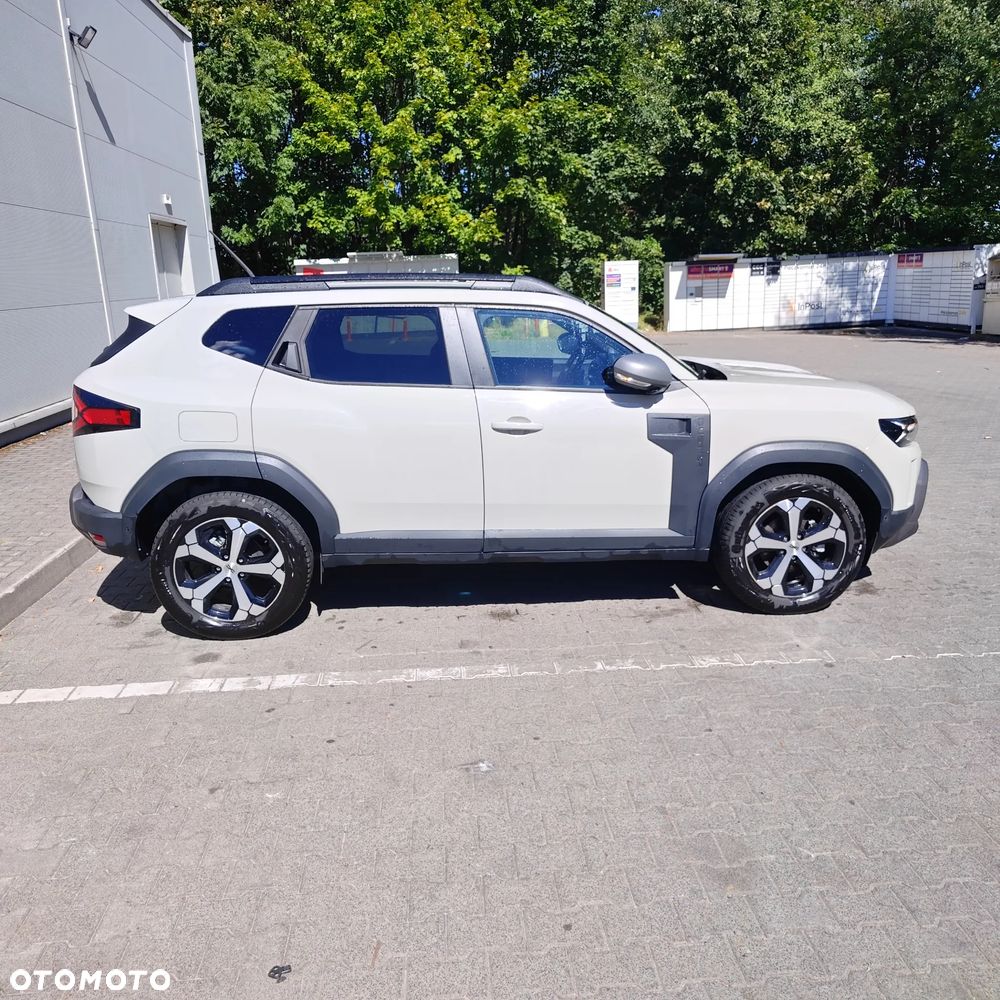 Dacia Duster 1.6 Full Hybrid 140 Journey MMT - 4