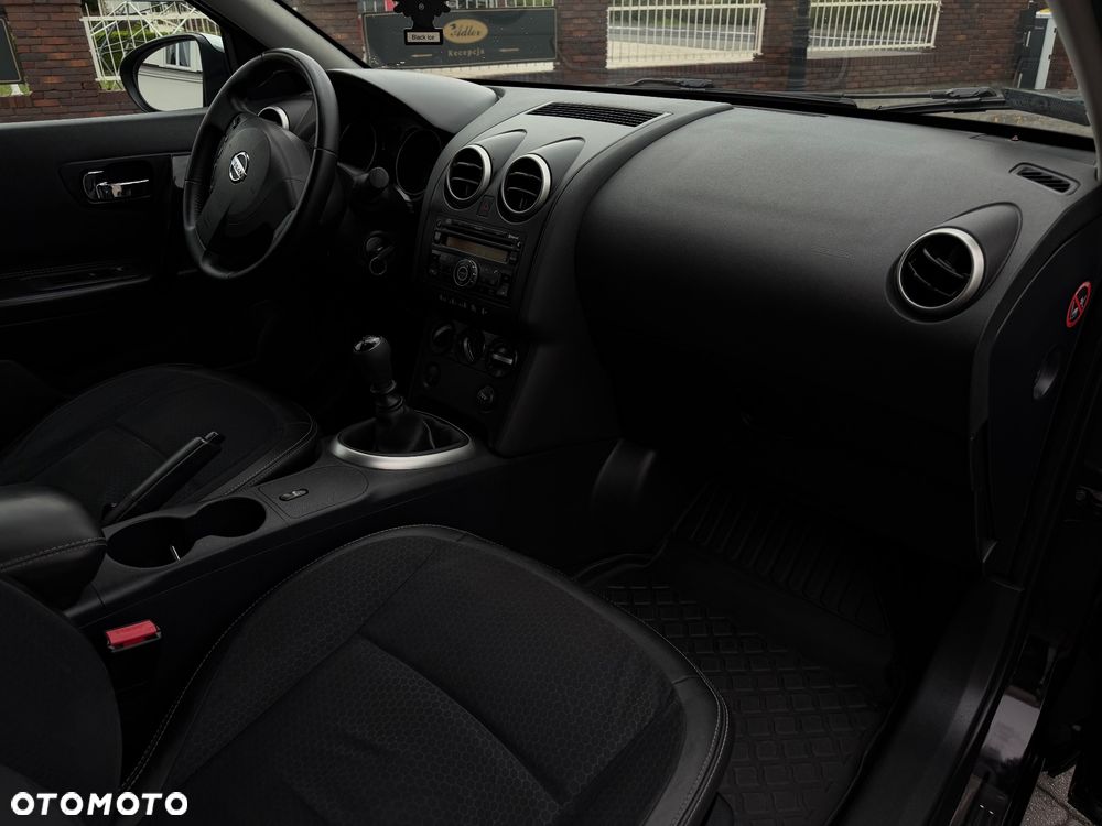 Nissan Qashqai 1.5 dCi DPF acenta - 25