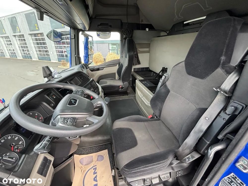 MAN TGX 18.470 4x2 BL SA - 12