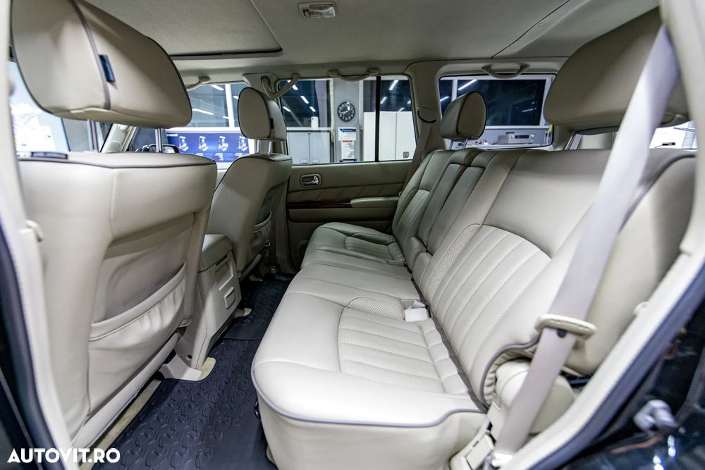 Nissan Patrol 3.0 TDI Aut Luxury Plus - 12