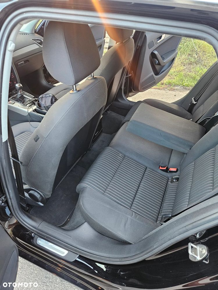 Audi A4 Avant 2.0 TDI - 24