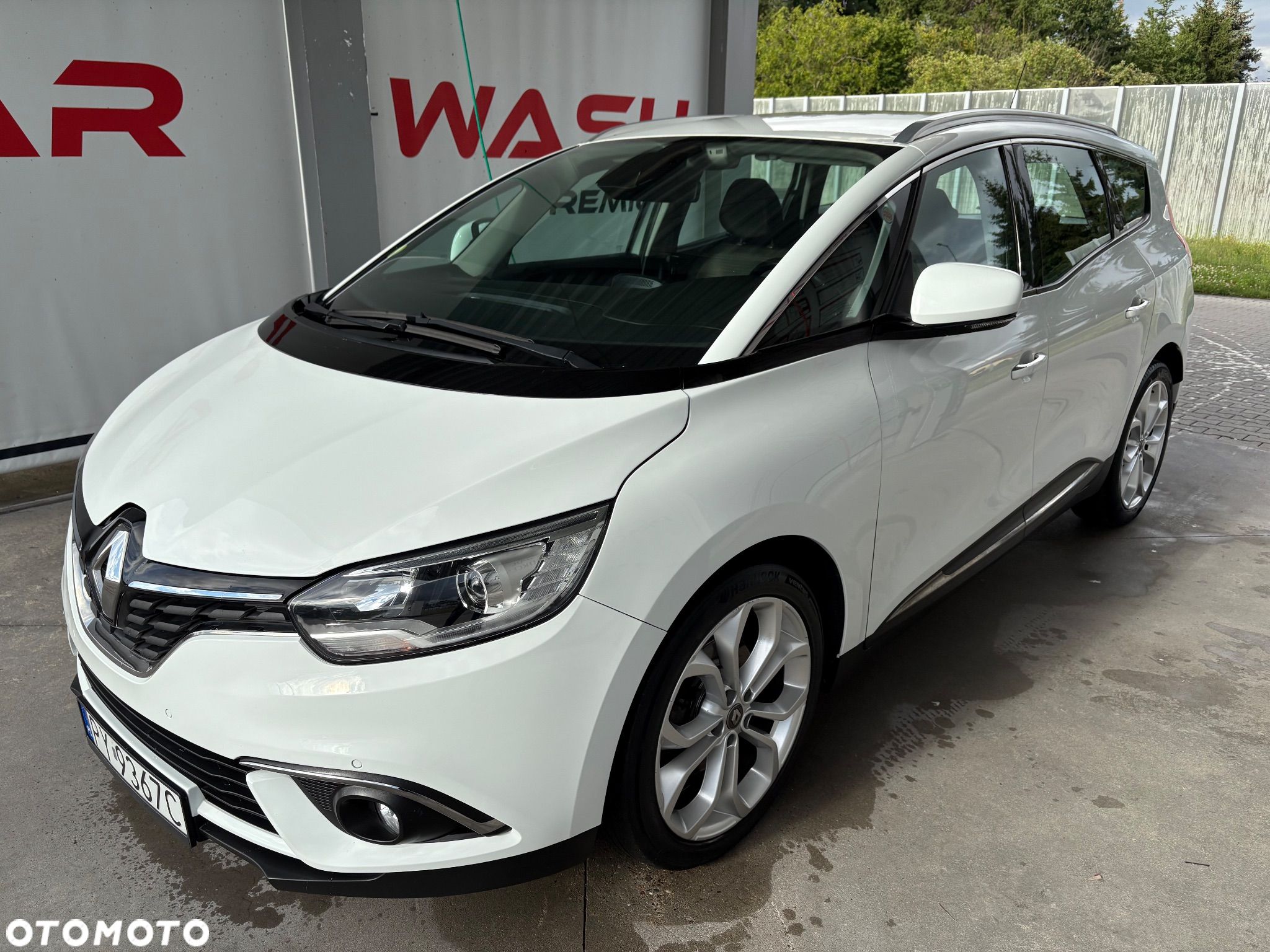 Renault Scenic - 1